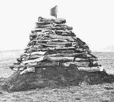 Photo of the Custer Hill Monument at the site of the Battle of Little Bighorn